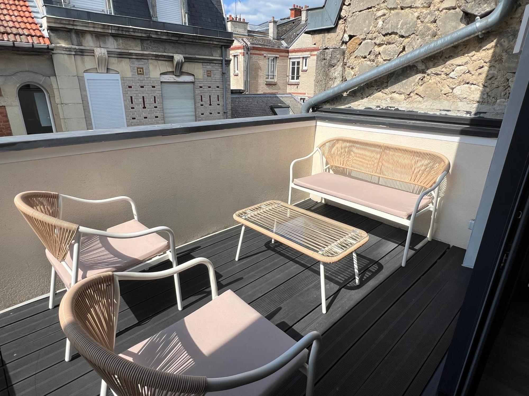 Mm Suites Town House Terrasse Reims Ngoại thất bức ảnh